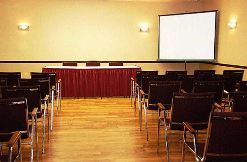 Quality Inn & Suites Downtown Windsor Extérieur photo